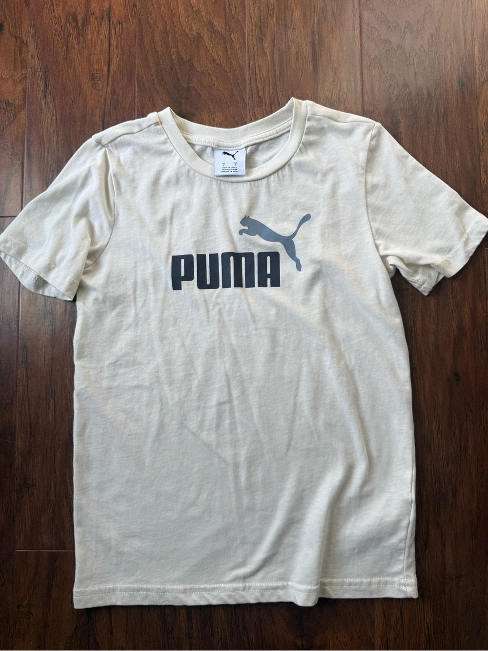 Puma Boys Cream Off-White Graphic Logo T-Shirt - Size 7